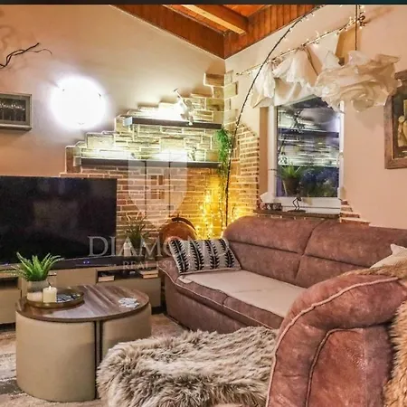 Apartment Saby *